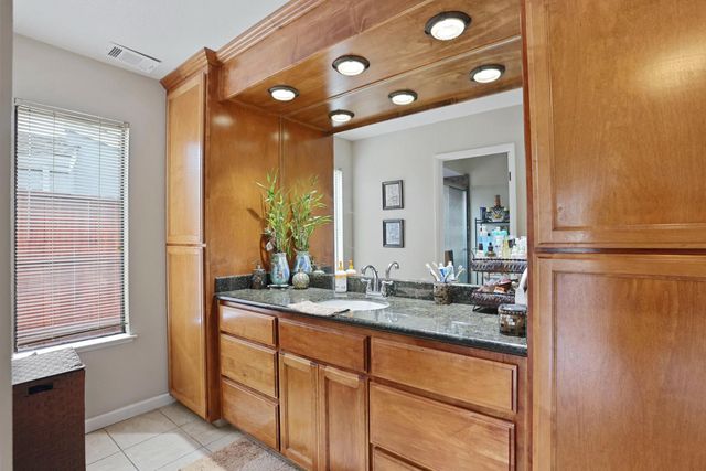 4394 Mallard Creek Cir, Stockton, CA 95207