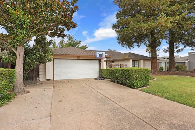 4394 Mallard Creek Cir, Stockton, CA 95207