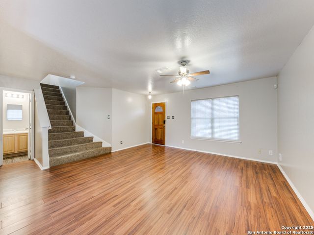 5711 Lovett Oaks, San Antonio, TX 78218