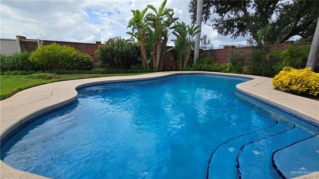 416 E Newport Lane, Mcallen, TX 78501