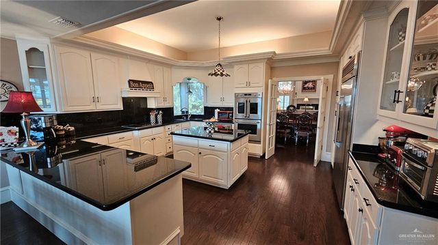 416 E Newport Lane, Mcallen, TX 78501