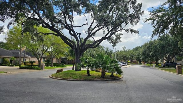 416 E Newport Lane, Mcallen, TX 78501