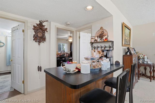 40567 Santoni Drive, Clinton Township, MI 48038