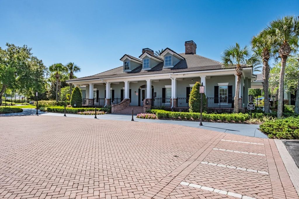 Image 39 of property listing at 7912 HAMPTON LAKE DRIVE, Tampa, FL 33647
