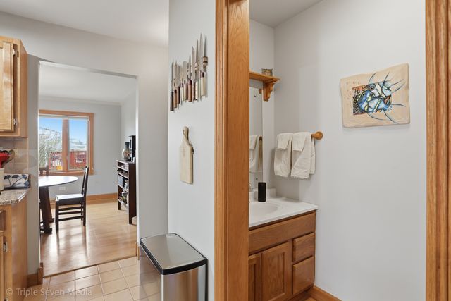 15417 Maple Court, Oak Forest, IL 60452