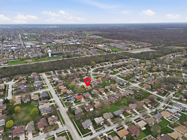 15417 Maple Court, Oak Forest, IL 60452