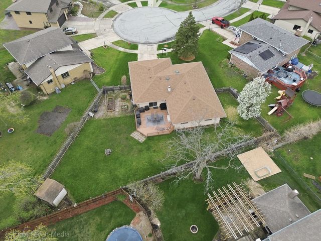 15417 Maple Court, Oak Forest, IL 60452