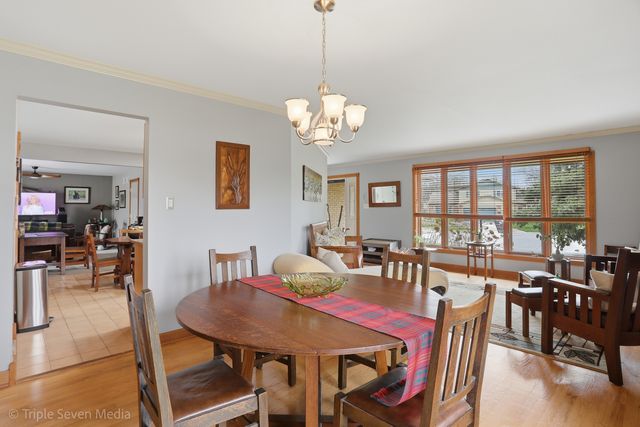 15417 Maple Court, Oak Forest, IL 60452