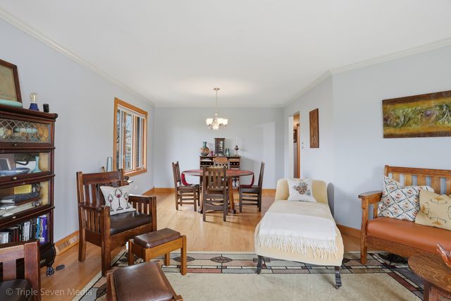 15417 Maple Court, Oak Forest, IL 60452