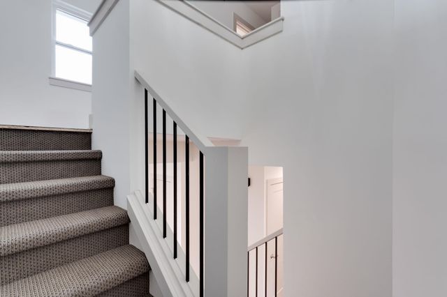 2630 N Parkwood Ln, Wichita, KS 67220