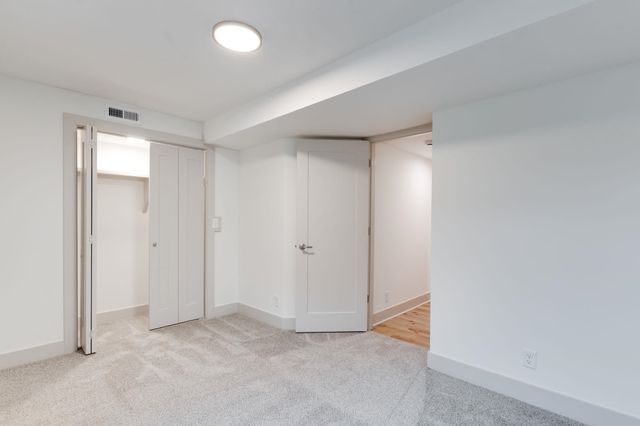 2630 N Parkwood Ln, Wichita, KS 67220