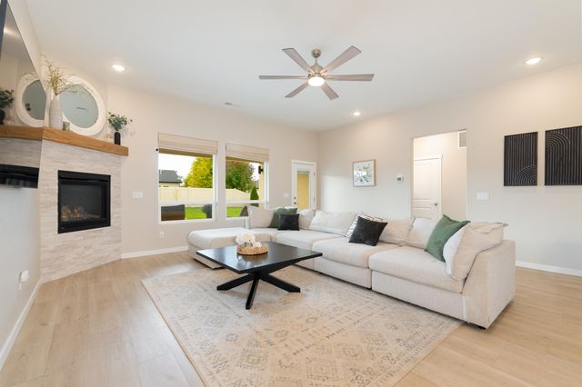 1518 Myers Lane, Fruita, CO 81521