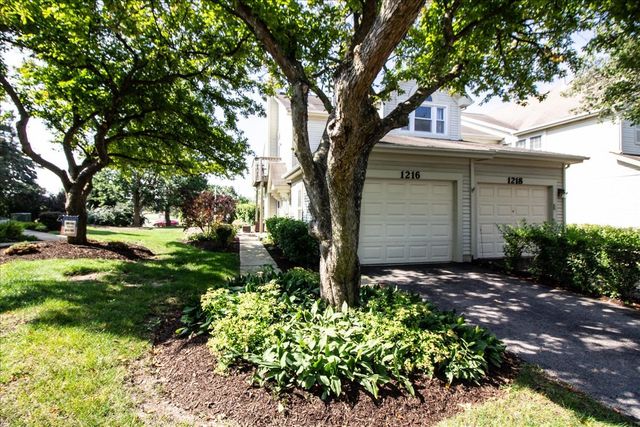 1216 Tennyson Lane 1216, Naperville, IL 60540