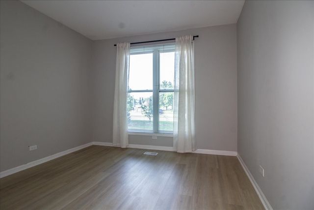 1216 Tennyson Lane 1216, Naperville, IL 60540