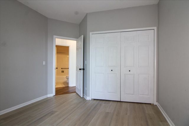 1216 Tennyson Lane 1216, Naperville, IL 60540
