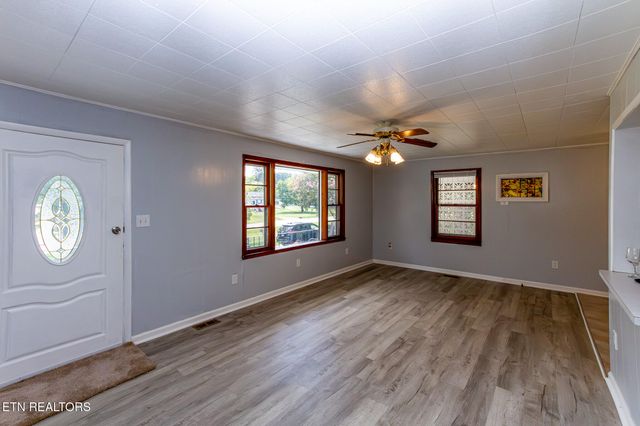 1928 Princeton Rd, Maryville, TN 37801