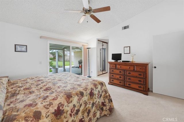 21735 Whey, Saugus, CA 91350