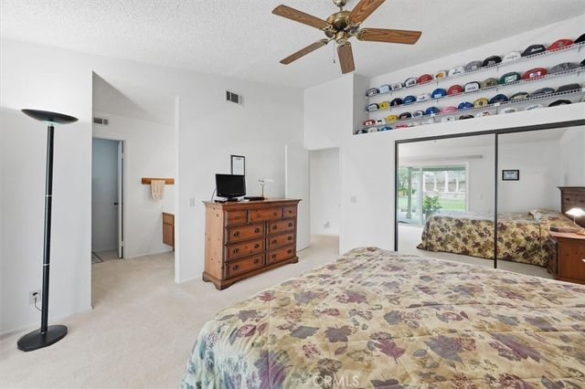 21735 Whey, Saugus, CA 91350
