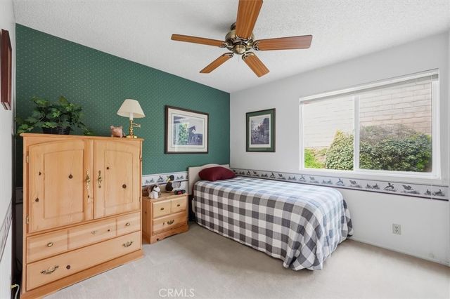 21735 Whey, Saugus, CA 91350
