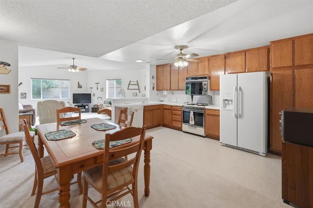 21735 Whey, Saugus, CA 91350