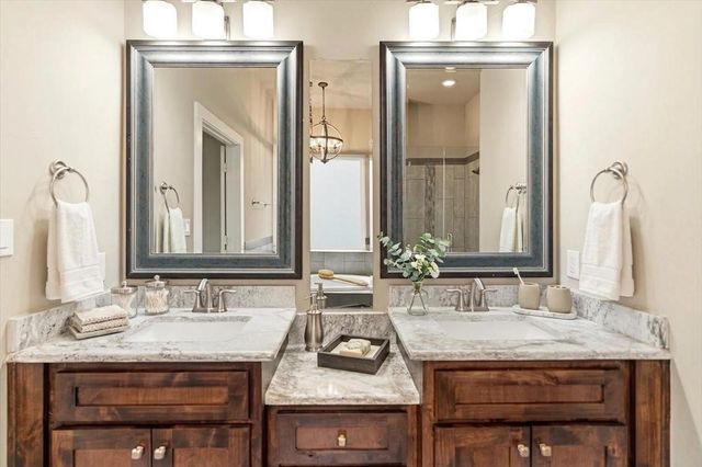 68 Brookhollow Drive, Wimberley, TX 78676