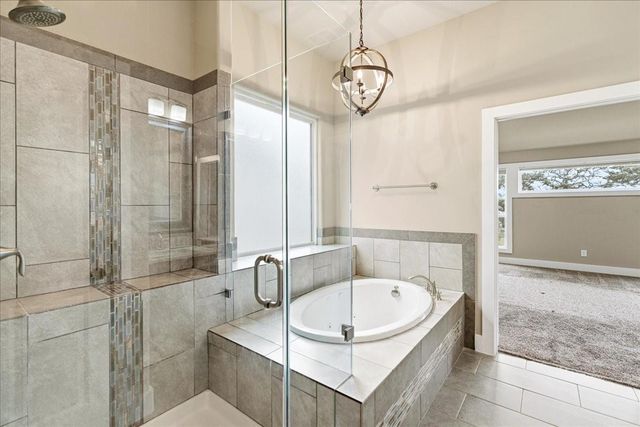68 Brookhollow Drive, Wimberley, TX 78676