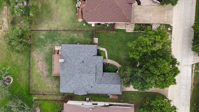 68 Brookhollow Drive, Wimberley, TX 78676