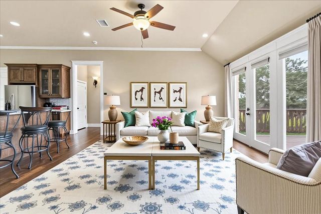 68 Brookhollow Drive, Wimberley, TX 78676