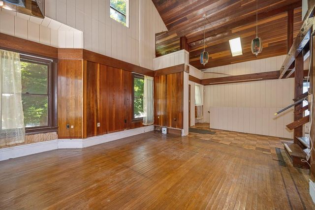 5314 J St, Sacramento, CA 95819