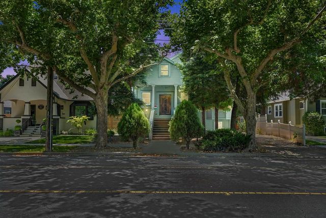 5314 J St, Sacramento, CA 95819