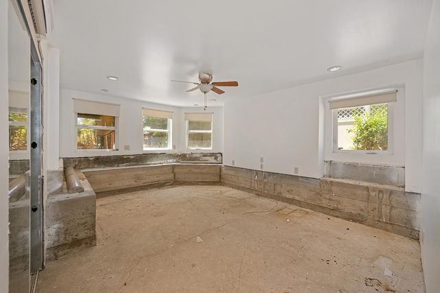 5314 J St, Sacramento, CA 95819