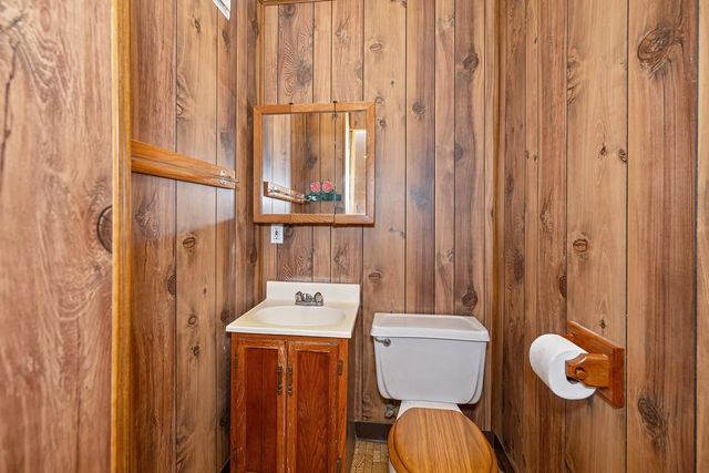 5314 J St, Sacramento, CA 95819