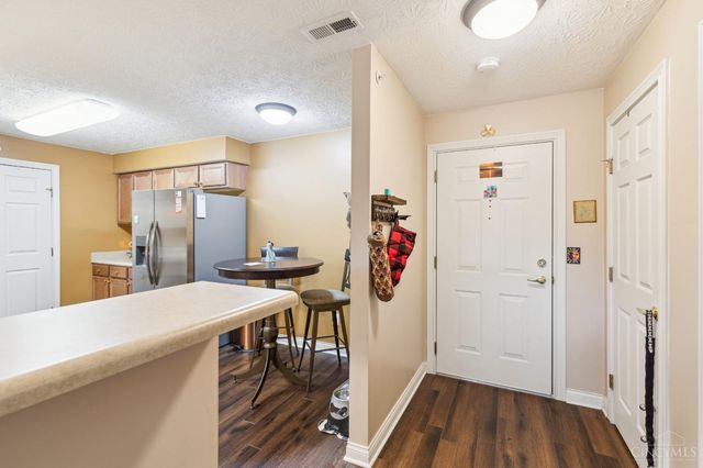 3498 Chestnut Park Lane, Miami Twp, OH 45002