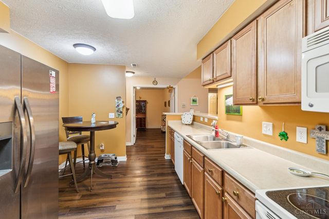 3498 Chestnut Park Lane, Miami Twp, OH 45002