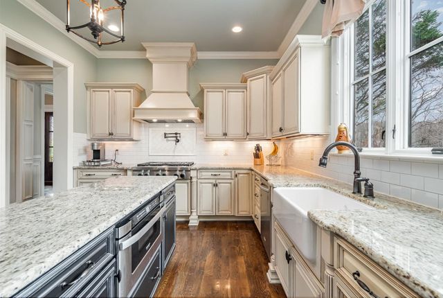 21 Sawgrass Ln, Brentwood, TN 37027