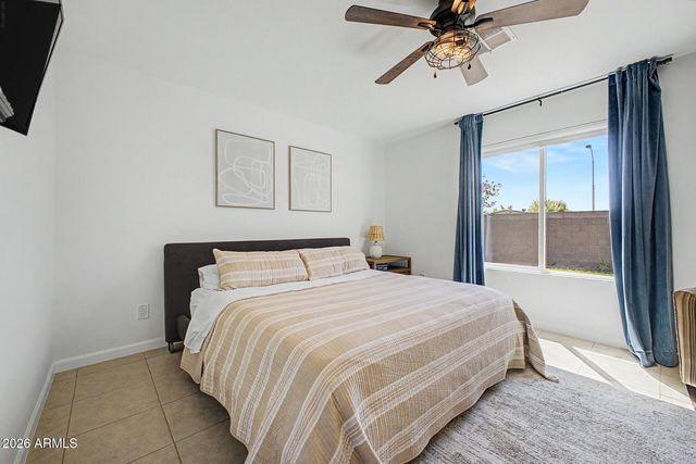 8527 E CLOVIS Avenue, Mesa, AZ 85208