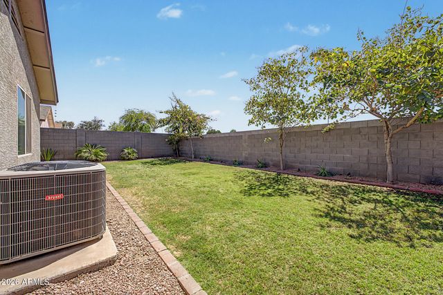 8527 E CLOVIS Avenue, Mesa, AZ 85208