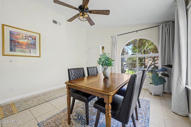 8527 E CLOVIS Avenue, Mesa, AZ 85208