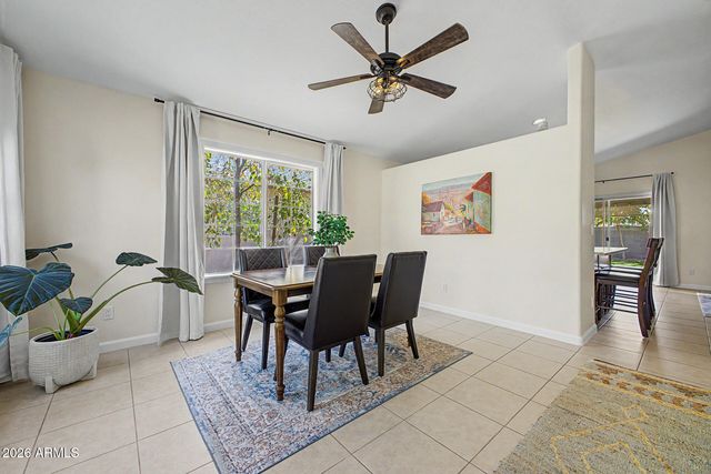 8527 E CLOVIS Avenue, Mesa, AZ 85208