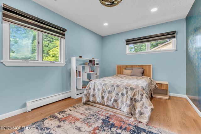 158 Hardenburg Lane, East Brunswick, NJ 08816