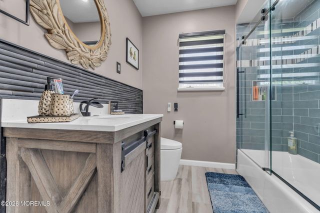 158 Hardenburg Lane, East Brunswick, NJ 08816