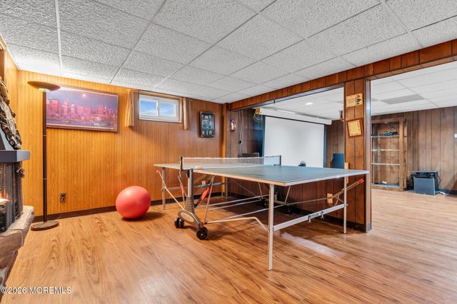 158 Hardenburg Lane, East Brunswick, NJ 08816