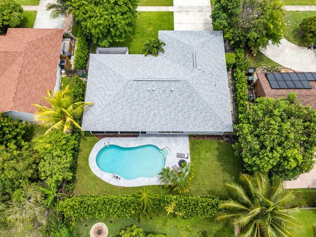 1739 Brae Burn Place, Wellington, FL 33414