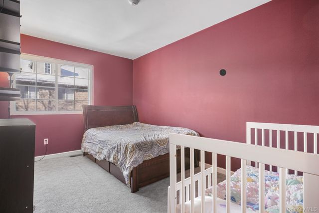 29 Klint Court, Nanuet, NY 10954