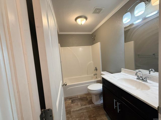 707 N 4th Street, Marmaduke, AR 72443