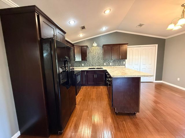 707 N 4th Street, Marmaduke, AR 72443