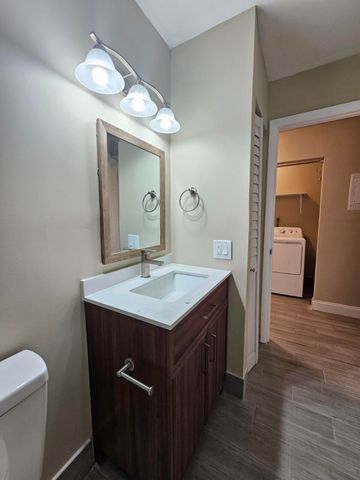 4827 Orleans Court A, West Palm Beach, FL 33415