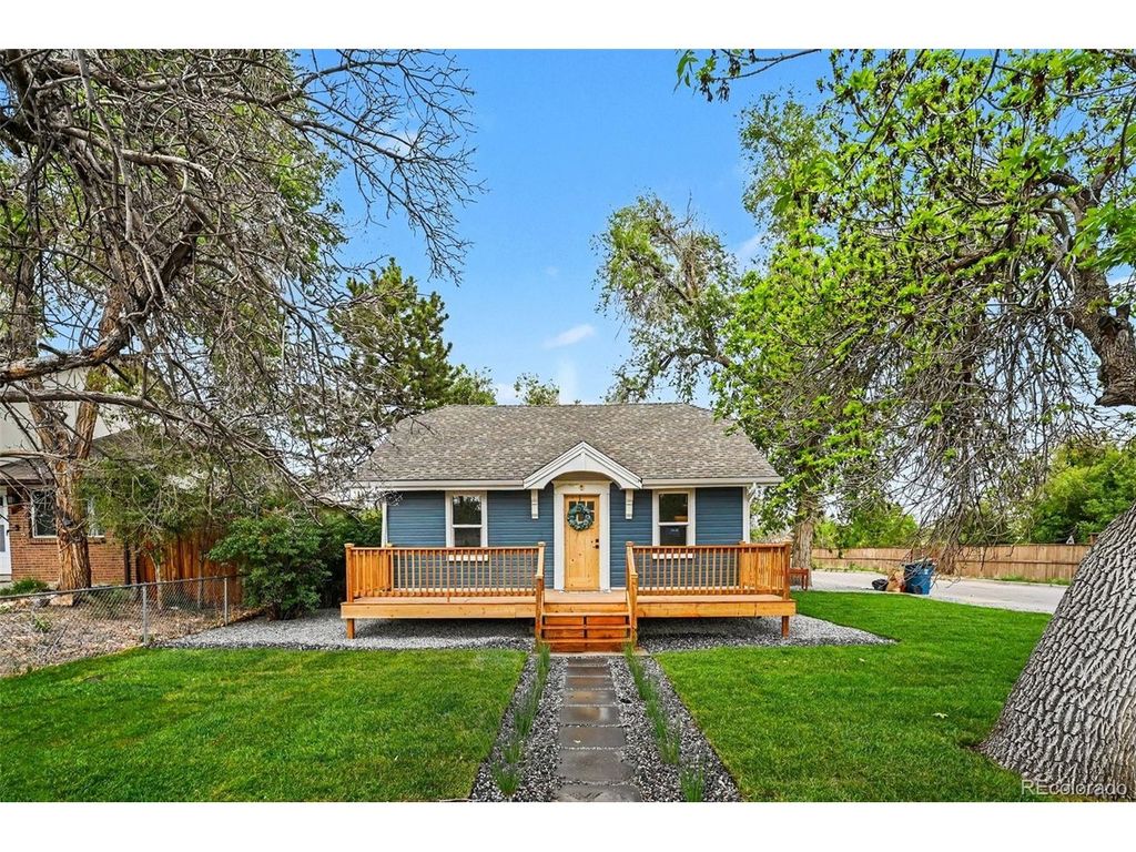 5645 W Virginia Ave, Lakewood, CO 80226