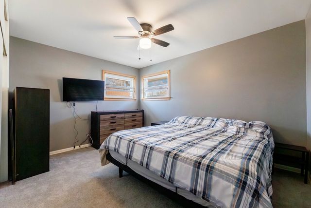 7712 S Oketo Avenue, Bridgeview, IL 60455