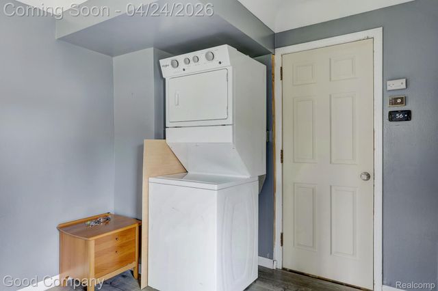 1377 Dorothea Road, Berkley, MI 48072